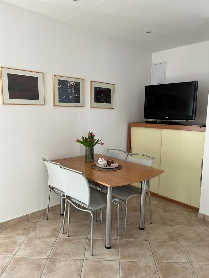 Apartments Marinovic Brzac 외부 사진